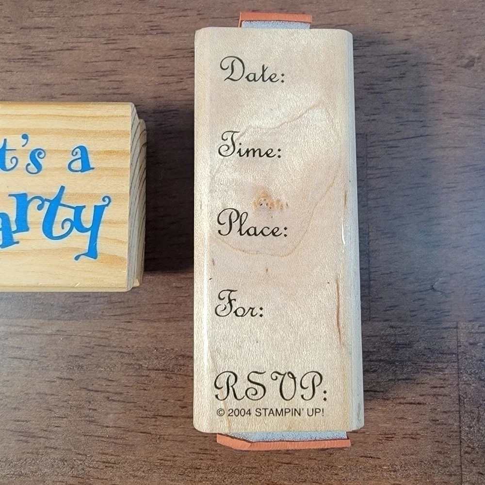 Lot of 2 wooden block rubber stamps for Party invitations